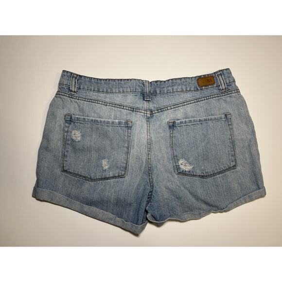 RSQ Jeans - Women’s - Mom Shorts - Distressed - PRELOVED - Size 13 - Picture 2 of 8